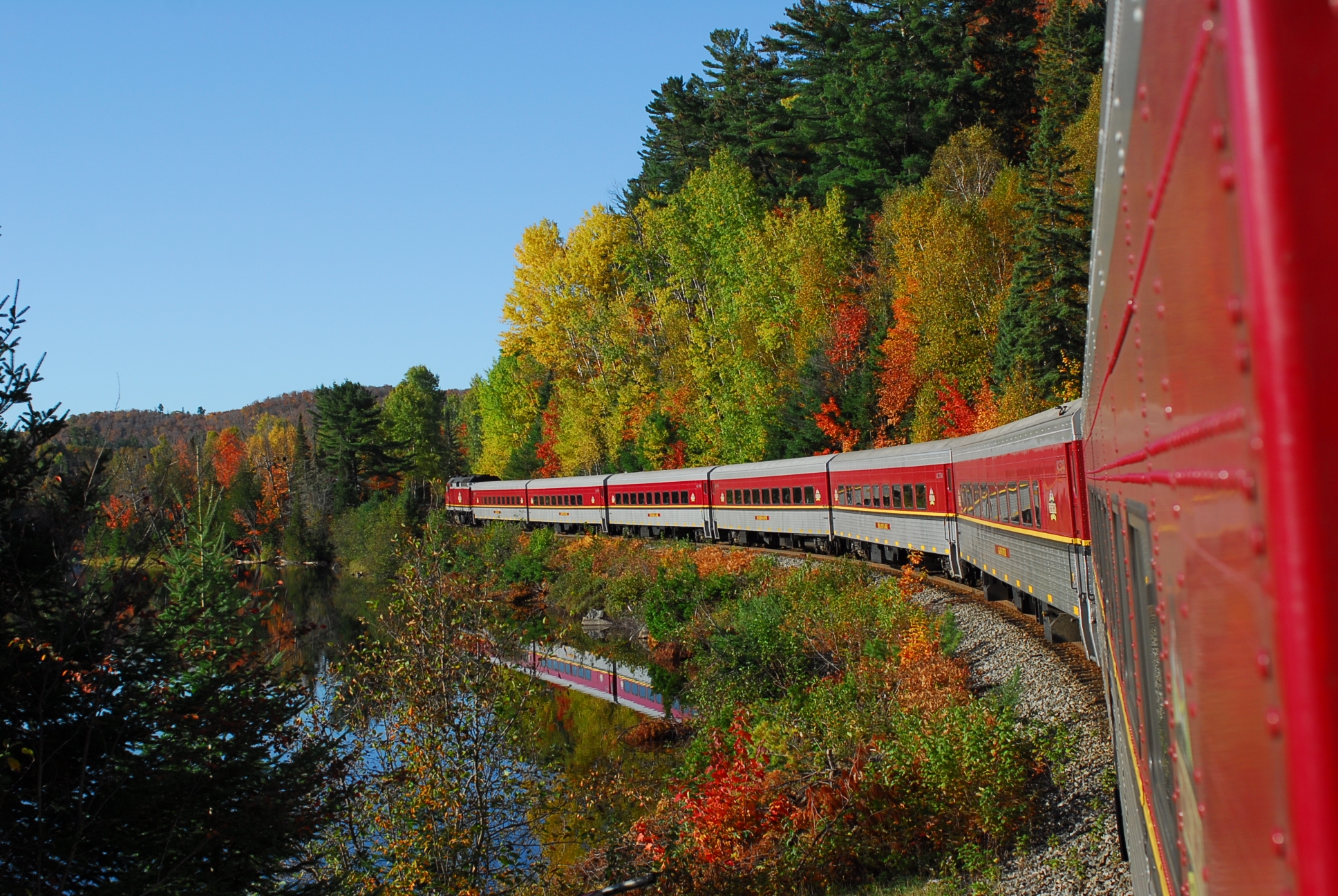 Agawa Canyon Fall Train